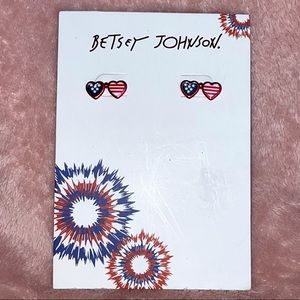NWT Betsey Johnson Labor Day Earrings